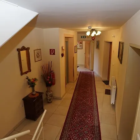 Rosa Apartament